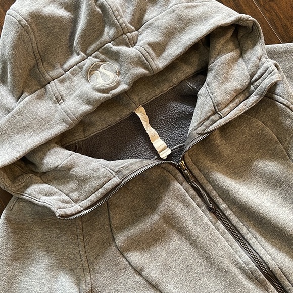 Lululemon jacket - Picture 2 of 4